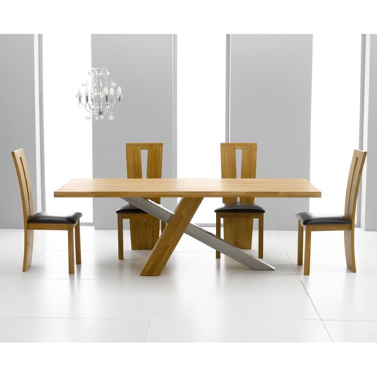 Oak Dining Tables, A Wise Investment
