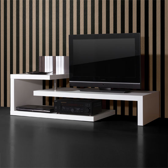 white high gloss furniture 0397 84 2 - How To Beautify your Living Room Using Plasma TV Stands
