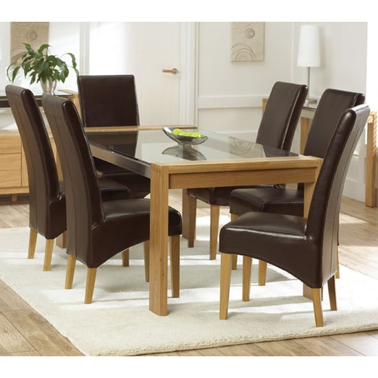 Popular Designs And Biggest Advantages Of Wood Table And Chairs