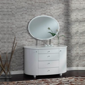 Exclusive décor tips around dressing table in white