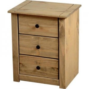 Bedside cabinet in oak provides a lot of opportunities to enhance a room