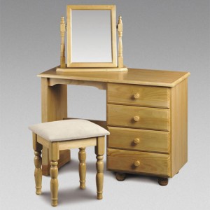 Why buying dressing table with chair and mirror is ideal for you?