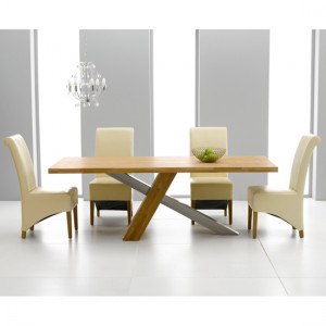 Make a style statement with an extendable oak dining table