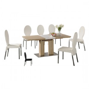 Furnish the outdoors of your house with a stylish extendable outdoor dining table