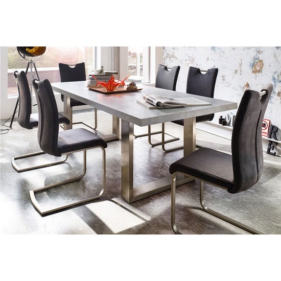 5 Things To Consider While Looking For Table And Chairs Set