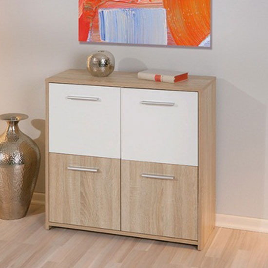 How To Integrate Mini Oak Sideboard Into Any Room