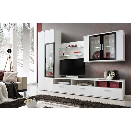 6 Reasons To Buy Living Room Furniture Sets