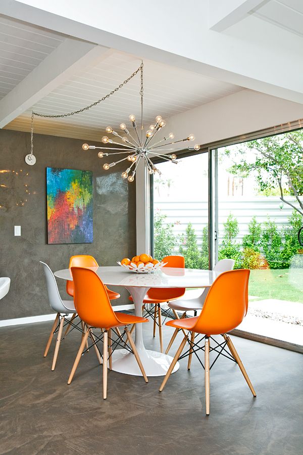 4 Reasons To Choose Acrylic Dining Chairs For Your Home