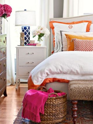 Cost Saving Decorative Ideas for a Chic Bedroom