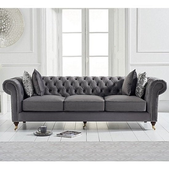 5 Tips On Purchasing A  Sofa